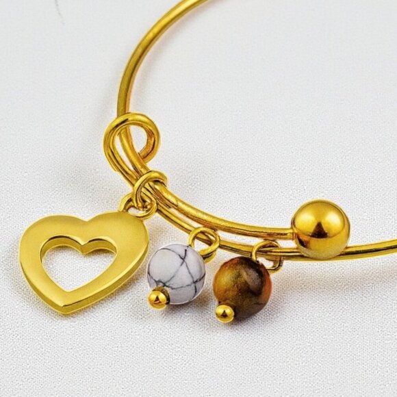 🆕️18K Gold Plated LARGE Boho Bangle with Heart Tiger's Eye & Magnesite Charms ✨ - Picture 11 of 11